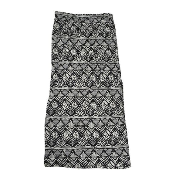 Charlotte Russe Maxi Skirt Black White Geometric Aztec Print Side Slit Juniors L - Picture 9 of 9